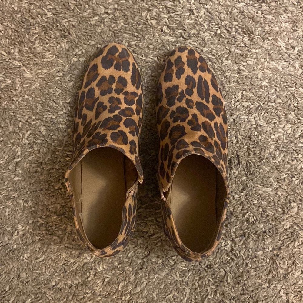 Leopard booties